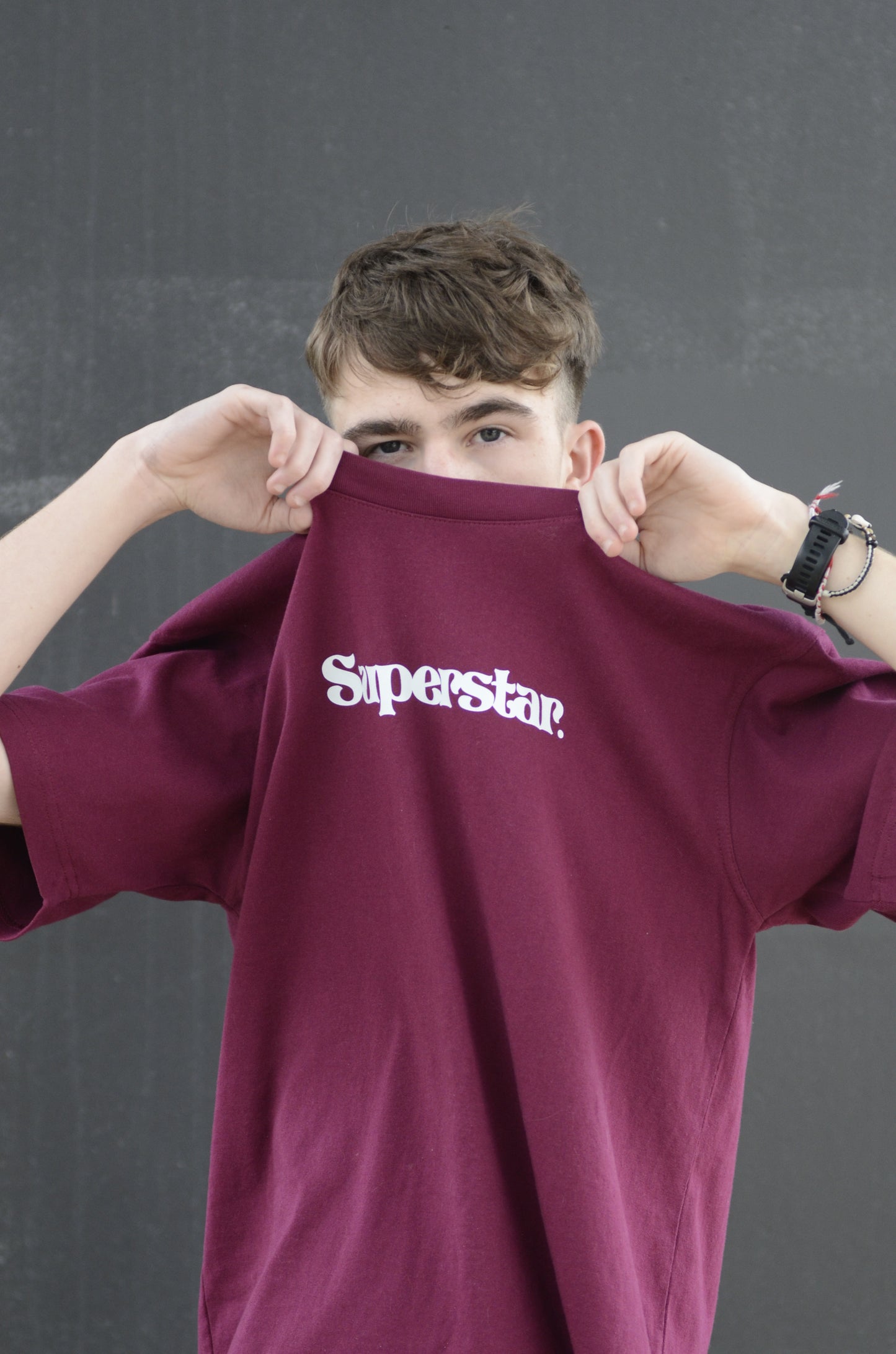 YOUTH Superstar. Burgundy Logo Tee