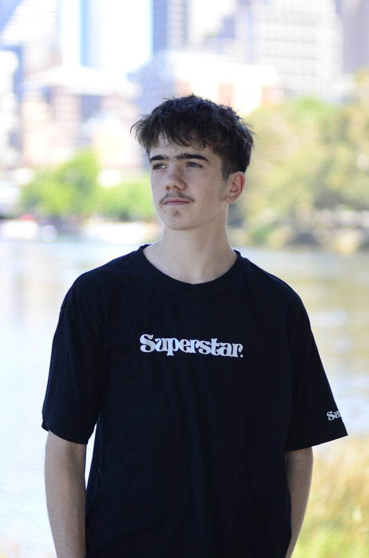Superstar. Logo tee Black/White